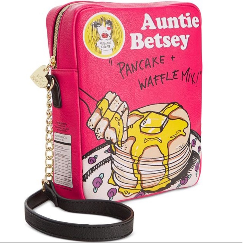BETSEY JOHNSON CROSSBODY PANCAKE BAG